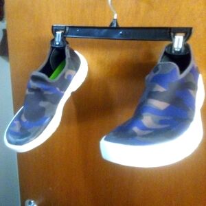 OOFOS Camouflage Athletic Shoes - Blue and Black